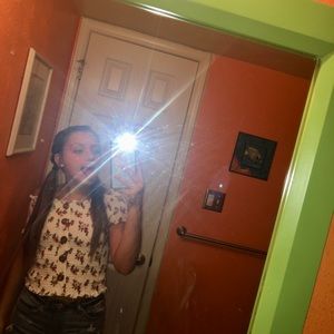 Meet your Posher, Ariana